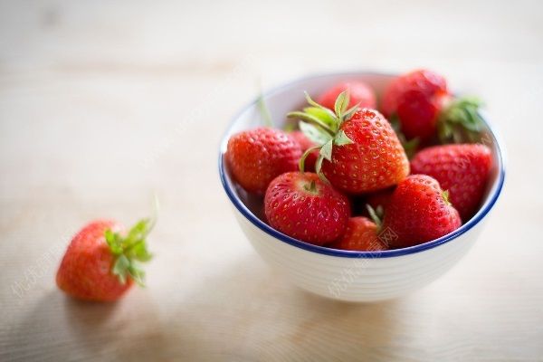 草莓怎样保鲜？草莓的储存方法(3)