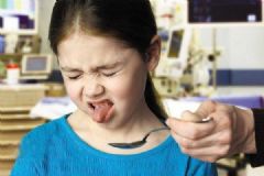 6岁女孩吃完药后接连呕吐！一查竟开错了8倍剂量！[多图]