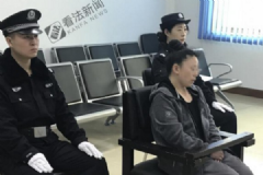 开车门撞死骑车者，女乘车人被判刑一年[多图]